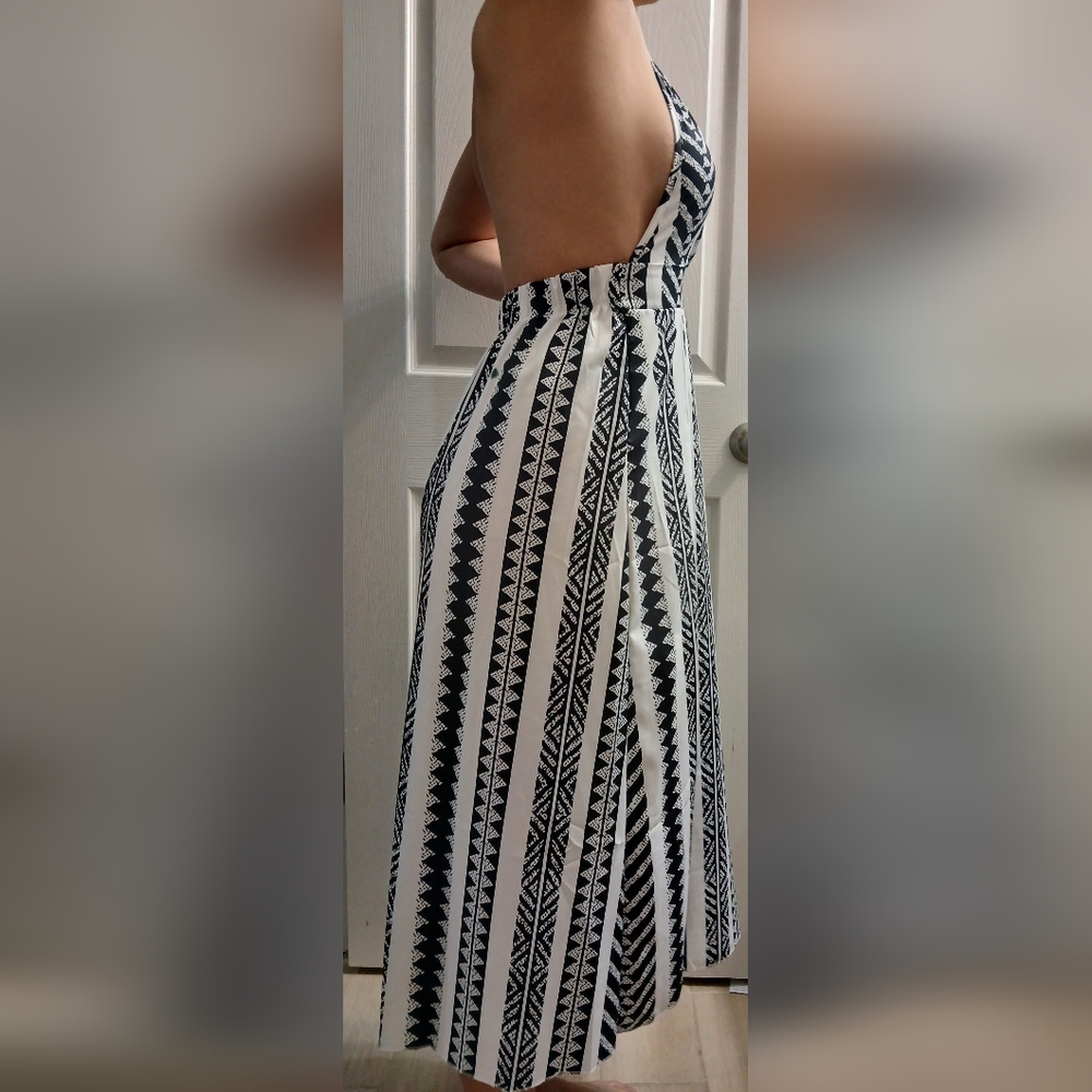 Cupshe Black and White Backless Dress